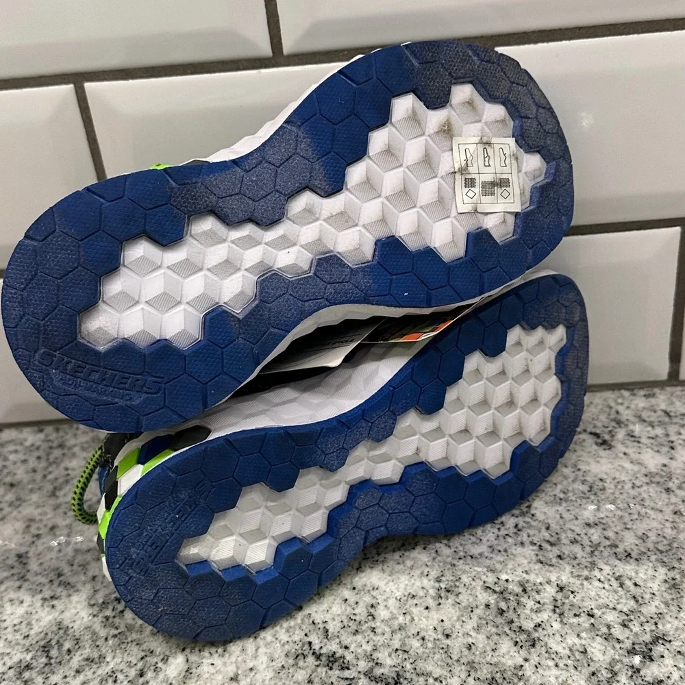 Skechers Kids 11 Mega-Craft Sneaker Blue Green Pixel Gamer Runner Comfort Tennis